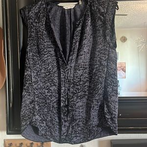 3/$20 Adorable little top by Rebecca Taylor.
